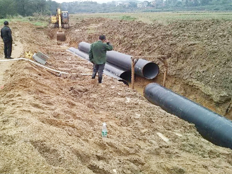 施工现场,湖南雄骏科技有限公司,长沙涂塑钢管厂家,湖南涂塑钢管价格,湖南给水涂塑钢管厂家,长沙给水涂塑钢管厂家